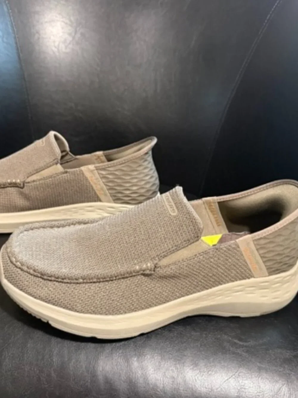 NWOB Skechers Hands Free Slip-Ins Foam Taupe Size 11